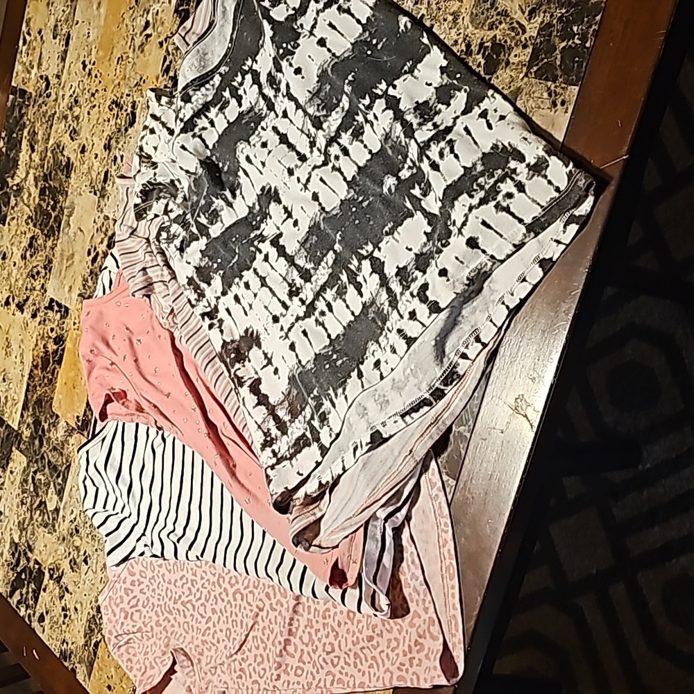 Bundle of 5 children's place tees